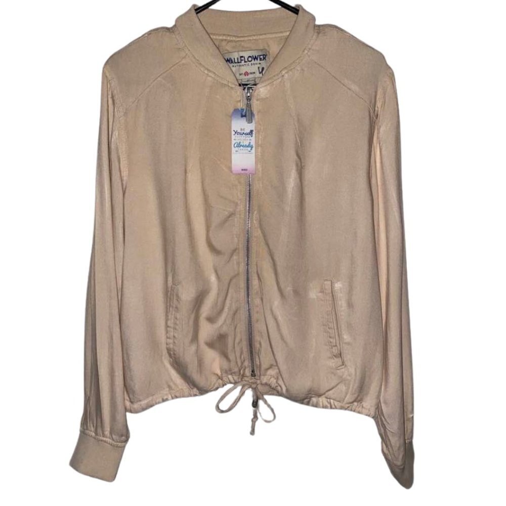NWT - Wallflower Zipper Jacket With Drawstring and Pockets Casual Beige Jacket - Picture 1 of 8